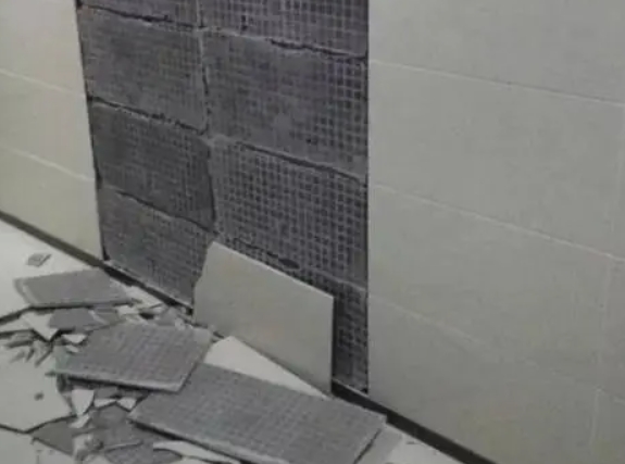 崇义瓷砖空鼓维修公司分享下崇义墙砖松动维修的知识